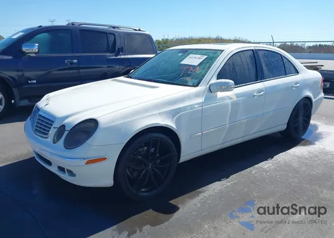 2006 Mercedes-Benz E 350 z USA, uszkodzony, nr VIN WDBUF56J56A864430